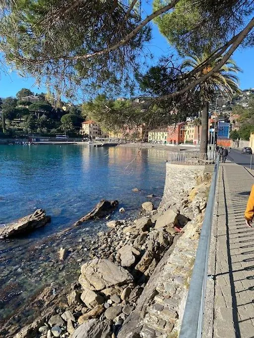 La Casa Di Andrea Grande Appartamento A Due Passi Dalle Spiagge Ραπάλο Διαμέρισμα