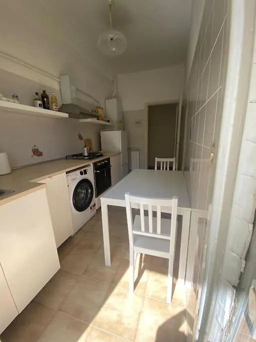 La Casa Di Andrea Grande Appartamento A Due Passi Dalle Spiagge Ραπάλο