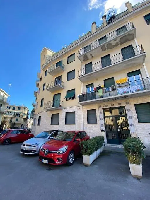 La Casa Di Andrea Grande Appartamento A Due Passi Dalle Spiagge Ραπάλο Διαμέρισμα
